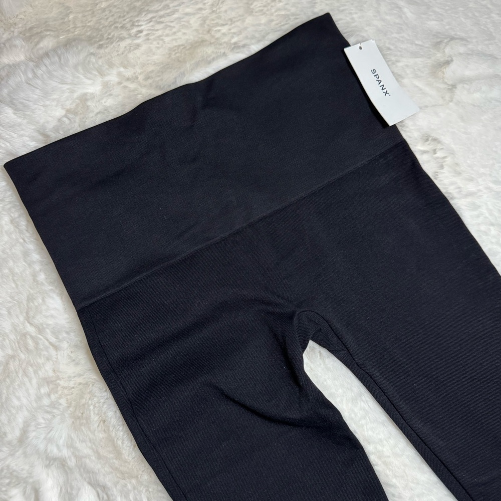 Spanx Encore Ankle Legging